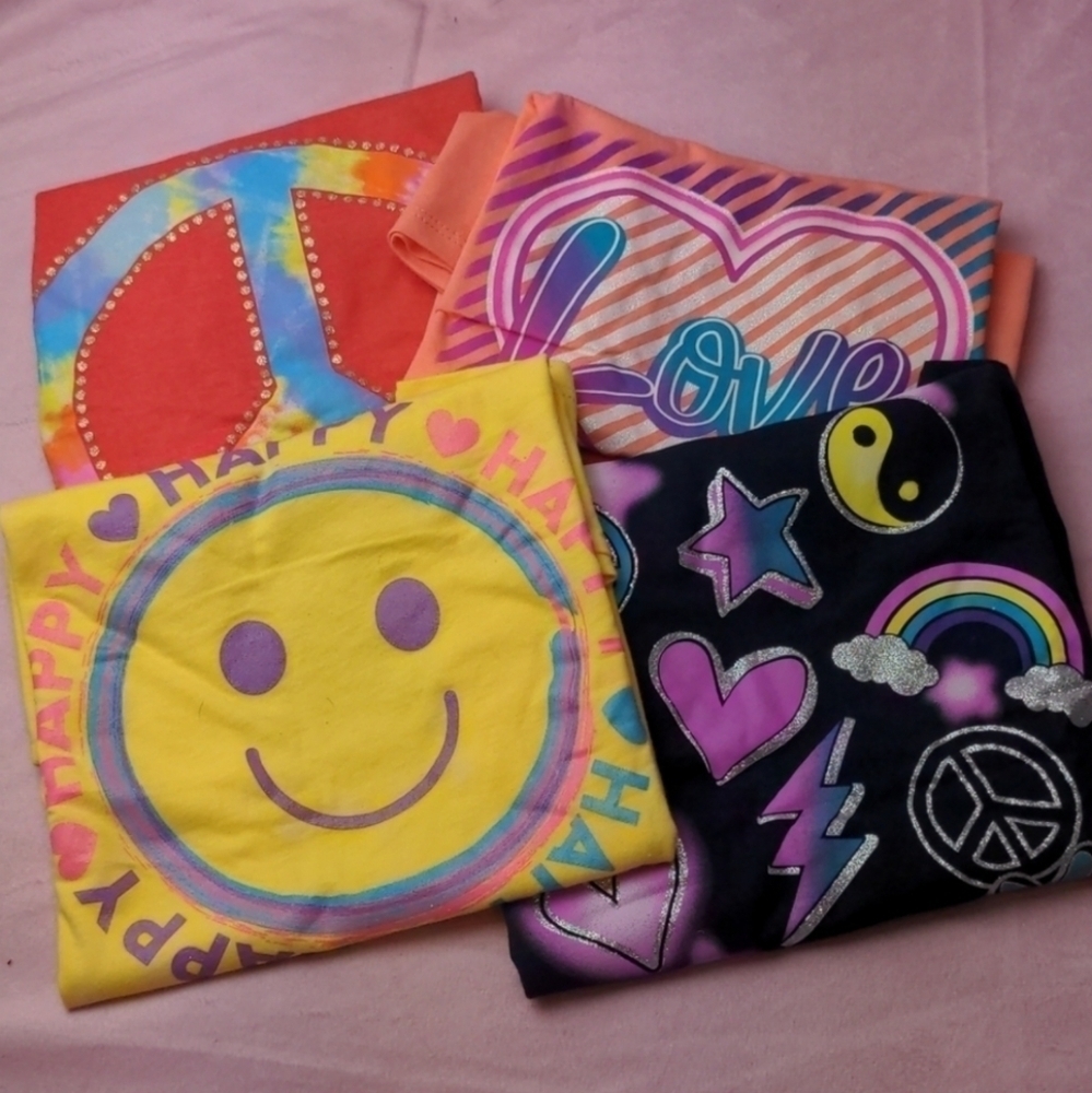 The Children's Place 4 Pack Short Sleeve Graphic Tees size Medium 7/8